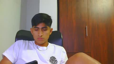 Snapshot of cesarex148 chatting on 12-12-24, 11:58 Cesar online show from 12-12-24, 11:58