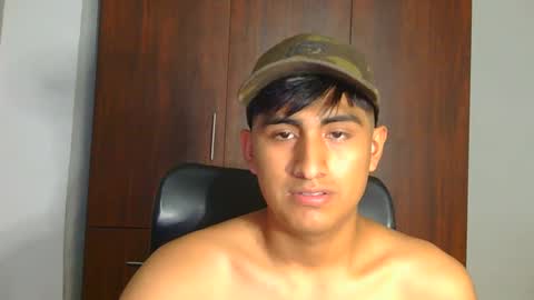 Snapshot of cesarex148 chatting on 02-25-25, 11:33 Cesar online show from 02-25-25, 11:33