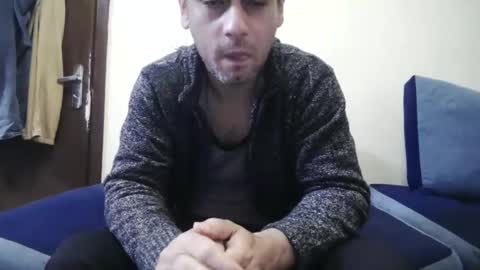 Snapshot of cezar46 chatting on 10-25-25, 03:29 cezar online show from 10-25-25, 03:29