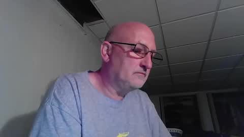 Snapshot of cfnm0968 chatting on 09-19-25, 02:46 cfnm0968 online show from 09-19-25, 02:46