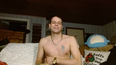 Snapshot of cguffey2284 chatting on 12-28-24, 02:54 cguffey2284 online show from 12-28-24, 02:54