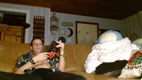 Snapshot of cguffey2284 chatting on 12-29-24, 10:01 cguffey2284 online show from 12-29-24, 10:01