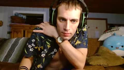 Snapshot of cguffey2284 chatting on 12-29-24, 10:03 cguffey2284 online show from 12-29-24, 10:03