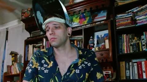 Snapshot of cguffey2284 chatting on 02-14-25, 12:14 cguffey2284 online show from 02-14-25, 12:14