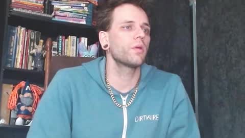 Snapshot of cguffey2284 chatting on 02-18-25, 02:05 cguffey2284 online show from 02-18-25, 02:05