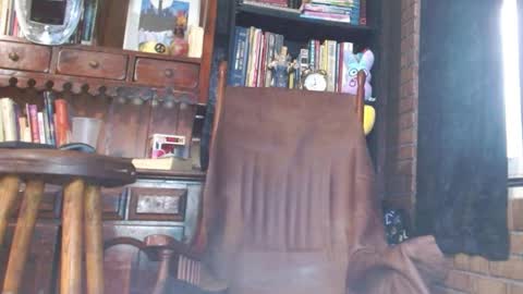 Snapshot of cguffey2284 chatting on 02-18-25, 01:00 cguffey2284 online show from 02-18-25, 01:00