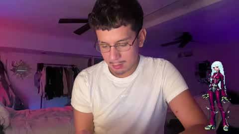 Snapshot of ch3micalhyp3boy chatting on 10-19-25, 06:36 Kpapi online show from 10-19-25, 06:36