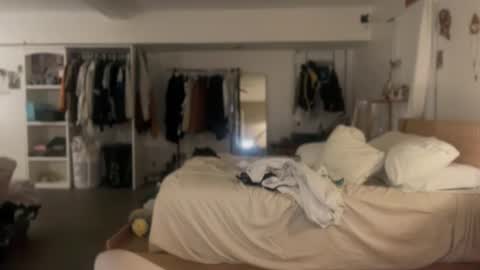 Snapshot of ch3micalhyp3boy chatting on 11-18-25, 04:06 Kpapi online show from 11-18-25, 04:06