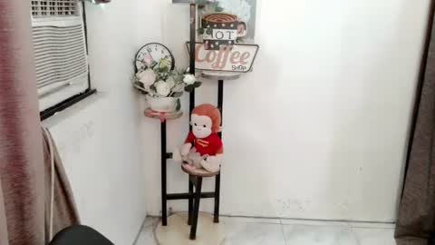 Snapshot of chakadal_xx chatting on 11-28-25, 01:52 chakadal_xx online show from 11-28-25, 01:52