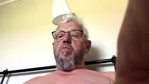challe online show from 05-27-26, 01:52