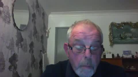 Snapshot of champers37 chatting on 12-16-24, 09:20 Champers online show from 12-16-24, 09:20