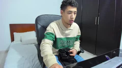 Kenji online show from 10-25-25, 01:13