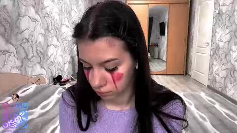 Amelia online show from 10-23-25, 07:18