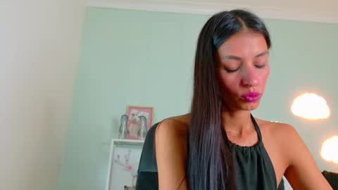 C H A N E L online show from 09-12-25, 02:55