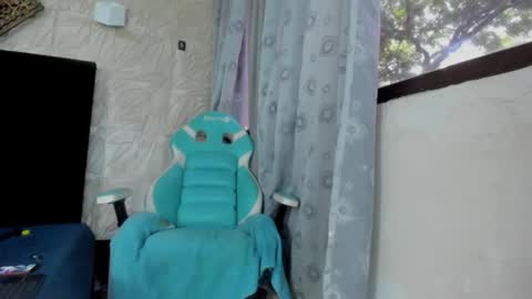 chanellejohnson_ online show from 11-20-25, 06:51