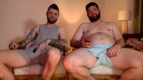 TATS AND TANNED online show from 05-01-26, 01:21