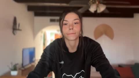 Channel 22 online show from 03-09-26, 05:50