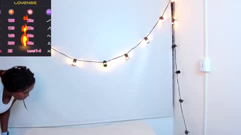 Chanel online show from 12-29-24, 12:12