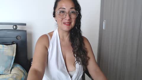 channel moon9 online show from 02-19-25, 06:00