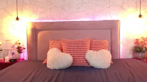 Channelangeless online show from 11-04-25, 10:25