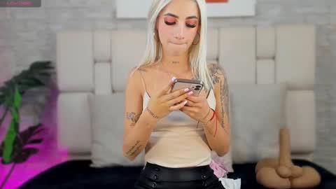 Snapshot of channelcrawford chatting on 10-02-25, 08:05 ChannelCrawford online show from 10-02-25, 08:05