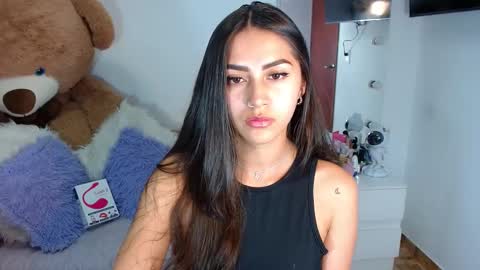 Snapshot of channelrose_1 chatting on 12-30-24, 04:31 Isabella online show from 12-30-24, 04:31