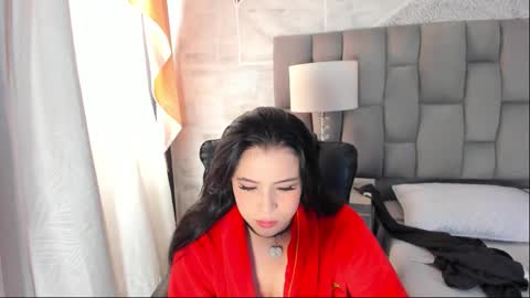 Snapshot of channelwitte chatting on 10-14-25, 09:26 channelwitte online show from 10-14-25, 09:26