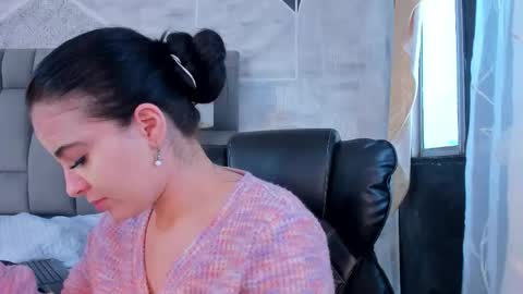 Snapshot of channelwitte chatting on 01-15-26, 09:07 channelwitte online show from 01-15-26, 09:07