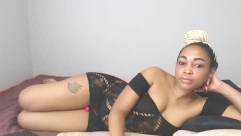 chantel87_ online show from 02-03-25, 05:07
