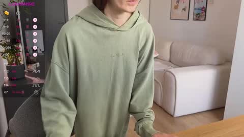 Liz online show from 09-14-25, 10:25