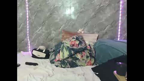 Zaria Vixen online show from 10-12-25, 12:53