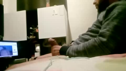 Snapshot of chapy38 chatting on 11-07-25, 04:18 chapy38 online show from 11-07-25, 04:18