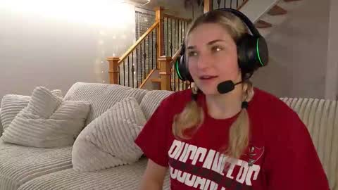 char  online show from 03-03-26, 01:01