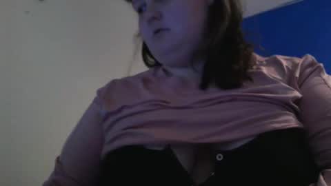 Charbees online show from 12-20-25, 07:43