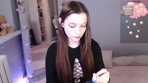 Snapshot of charityryah chatting on 12-27-24, 01:28 Hi guys Welcome to my room online show from 12-27-24, 01:28