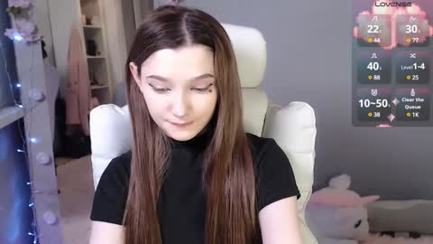 Snapshot of charityryah chatting on 01-15-25, 12:58 Hi guys Welcome to my room online show from 01-15-25, 12:58