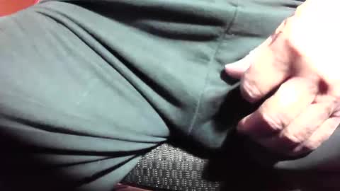 Chuck online show from 11-19-25, 01:11