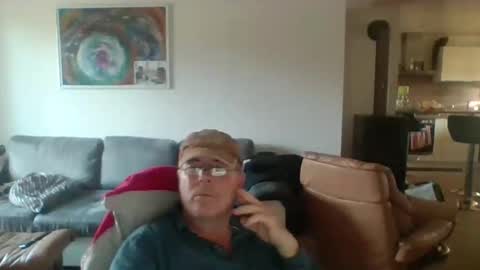 charles6064 online show from 11-02-25, 03:03