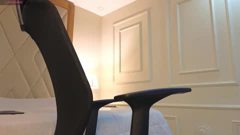 charlesbrown_ online show from 12-01-25, 12:21