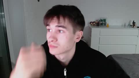 charleshanson69 online show from 11-09-25, 02:10