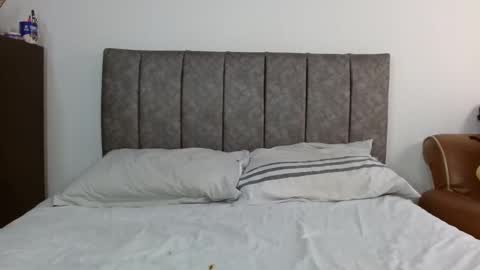 Snapshot of charli_4 chatting on 03-08-26, 04:22 charli 4 online show from 03-08-26, 04:22