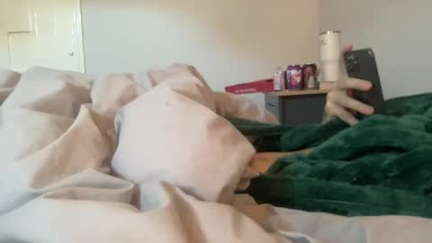 Snapshot of charlie278881 chatting on 09-22-25, 10:17 charlie278881 online show from 09-22-25, 10:17