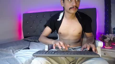 Charlie online show from 09-16-25, 04:13