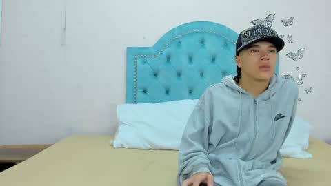 charlie_latino online show from 06-30-26, 08:32