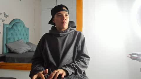 charlie_latino online show from 07-05-26, 06:09