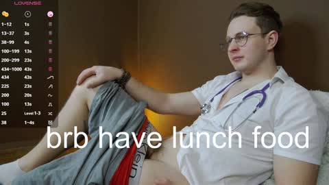 Snapshot of charlie_smiley chatting on 12-03-24, 01:52 Charlie Smiley online show from 12-03-24, 01:52