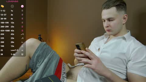 Snapshot of charlie_smiley chatting on 12-03-24, 08:17 Charlie Smiley online show from 12-03-24, 08:17