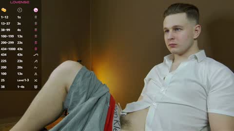 Snapshot of charlie_smiley chatting on 12-05-24, 01:58 Charlie Smiley online show from 12-05-24, 01:58