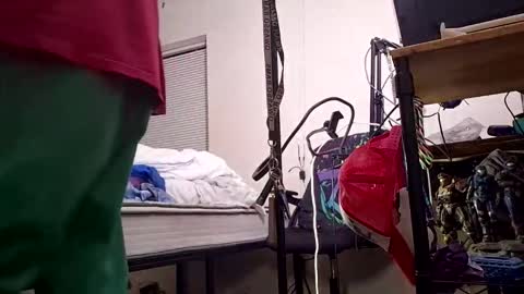 Snapshot of charlied09302 chatting on 11-21-25, 03:05 char sexiness online show from 11-21-25, 03:05