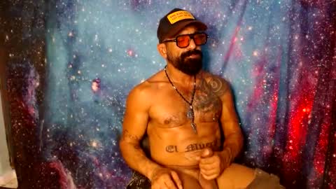 Snapshot of charlieprospect chatting on 10-07-25, 01:47 Charlie Prospect online show from 10-07-25, 01:47